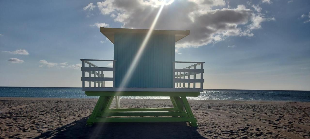 Le Barcares Logement Climatise Pour 6 Personnes, Draps Et Serviettes Non Fournis Air-Conditioned Accommodation For 6 People, Sheets And Towels Not Provided Alojamiento Con Aire Acondicionado Para 6 Personas, Sabanas Y Toallas No Incluidas Экстерьер фото