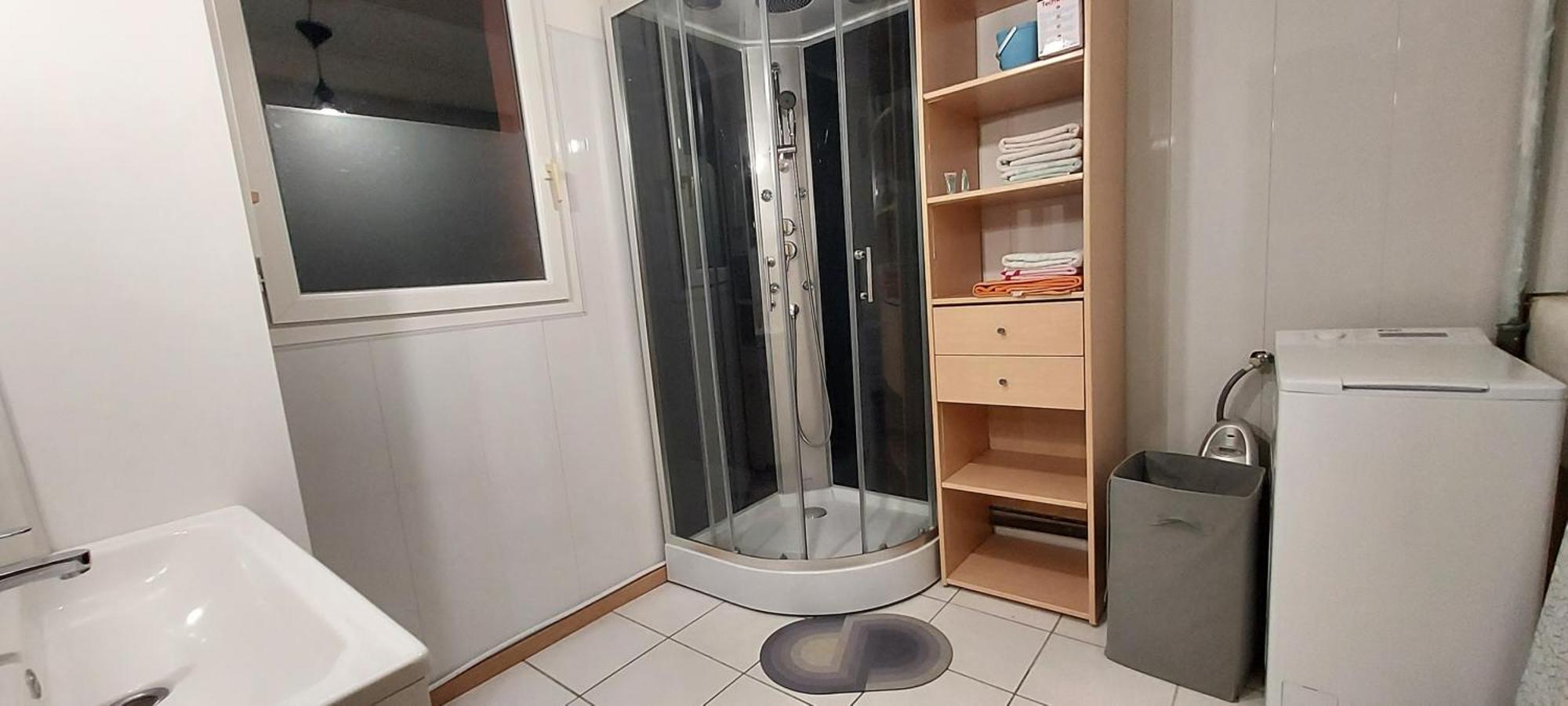 Le Barcares Logement Climatise Pour 6 Personnes, Draps Et Serviettes Non Fournis Air-Conditioned Accommodation For 6 People, Sheets And Towels Not Provided Alojamiento Con Aire Acondicionado Para 6 Personas, Sabanas Y Toallas No Incluidas Экстерьер фото